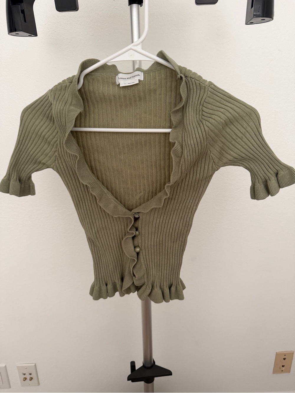 Lovers + Friends Olive Ribbed Ruffle-Trim V-Neck Cardigan